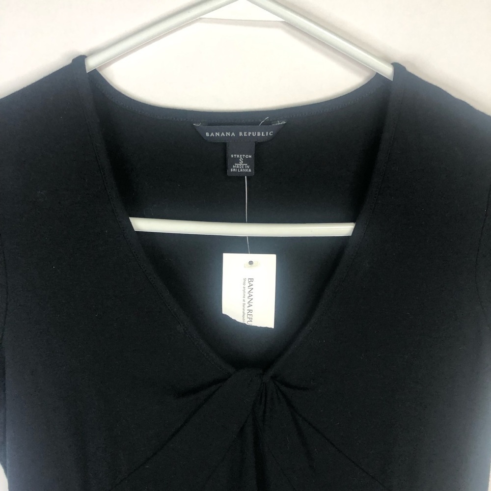 Banana Republic black stretch tee short sleeve detail v neck S - Picture 2 of 12